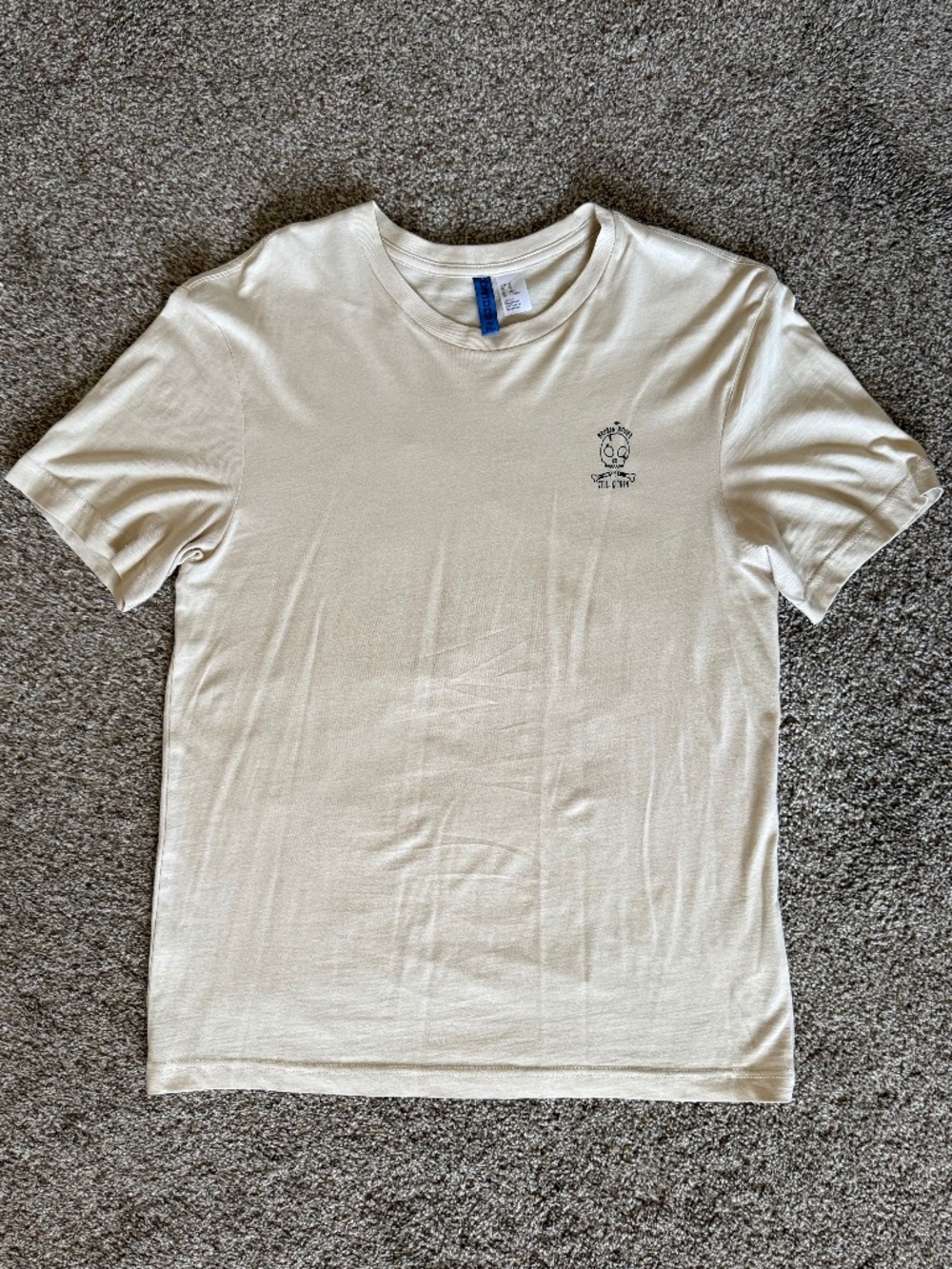 Divided Cream Short Sleeve Crew Neck Tee with Chest Graphic